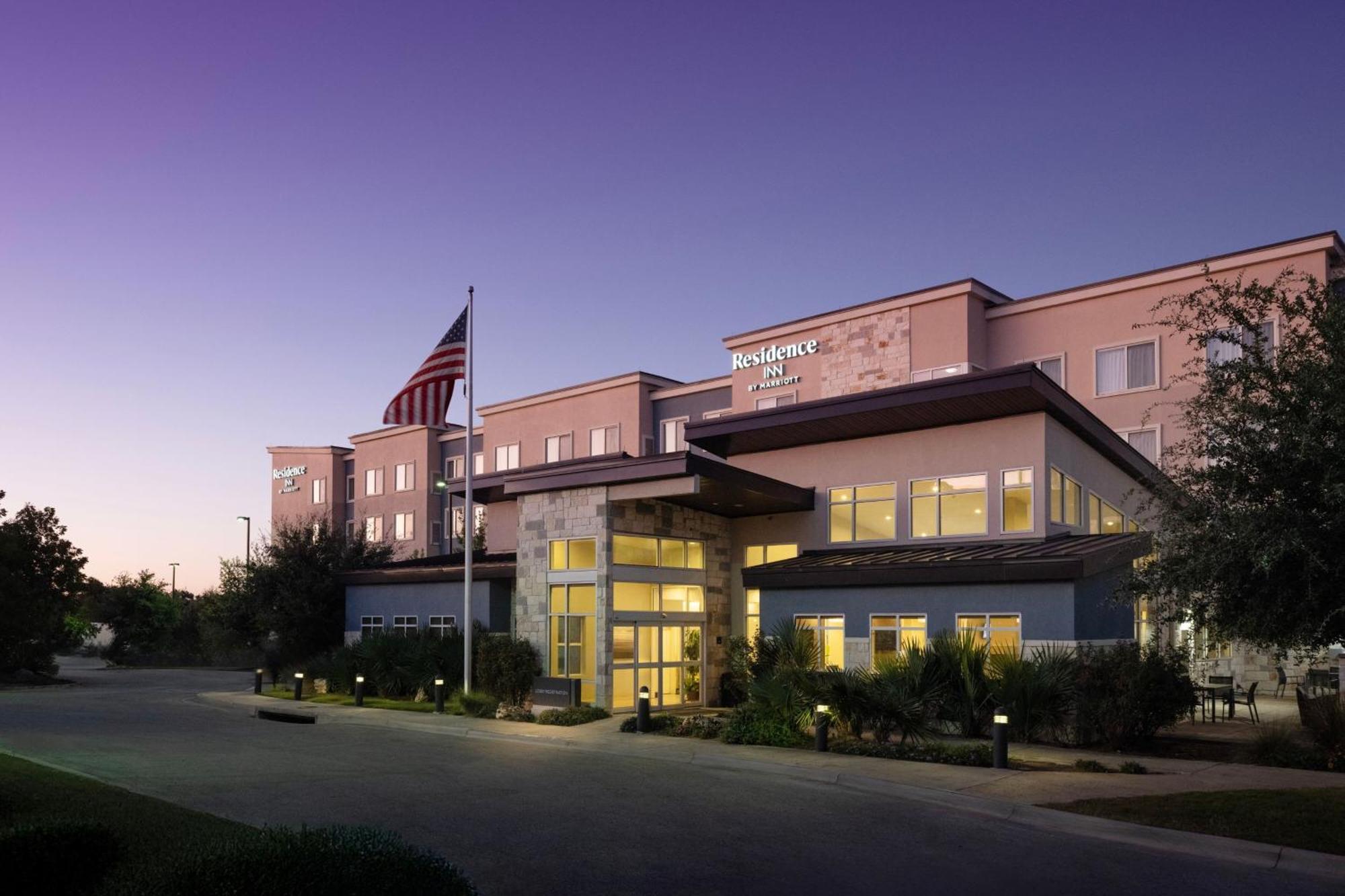 Residence Inn By Marriott Austin Lake Austin/River Place Four Points Exteriér fotografie